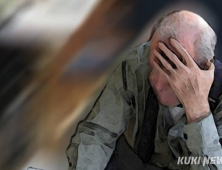 부모·자녀 ‘이중부양’에 허리 휘는 60년대생…30% “고독사 우려”