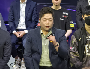 ‘우승 후보’ 1순위는 젠지…T1·HLE 한 표씩