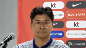 뿌듯한 김도훈 임시 감독 “손흥민과 동시대에 살아서 행복”