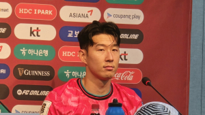 ‘이례적 도발’ 손흥민 “팬들도 무시하는 느낌…받아들일 수 없어”