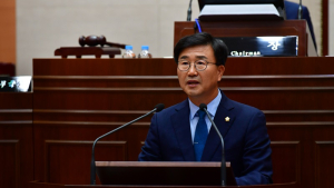 유의식 완주군의원, “만경강 생태주차장 국비 확보 방안” 주문 