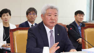 野, 방통위원장 탄핵안 발의…내달 3~4일 표결 전망