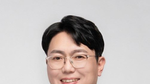 여제자 편지 논란 박정현 교총 회장 사퇴…“선생님들께 깊이 사죄”
