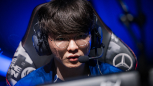‘재키러브’ 신궁에 당했다…T1, 결승전 1세트 완패 [EWC]