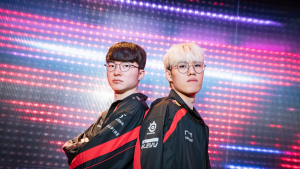 ‘페이커·오너’ 맹활약…T1, 결승전 매치포인트 [EWC]