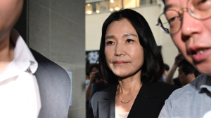 이진숙 방통위원장 후보자, 청문회 준비 사무실 첫 출근 