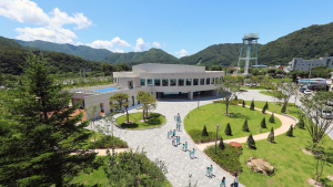 인제 기적의도서관, 지역 랜드마크로 우뚝…1년만에 10만명 돌파