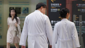 전공의 사직서 수리 시점 2월로…요구 모두 수용