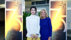 김건희 여사, 나토 공식 배우자 프로그램 참석