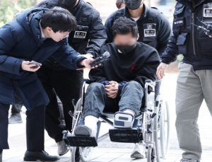 “법 필요 없어” 성인방송 강요에 숨진 딸, 낮은 형량에 유족 절규