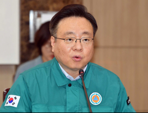 정부 “복귀 전공의 명단 유출 의사 등 18명 검찰 송치”