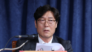 ‘홍명보 선임’ 이임생 축구협회 이사, ‘업무방해혐의’로 경찰 입건