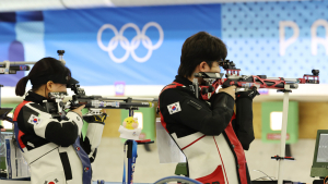 한국 첫 메달 나왔다…사격 공기소총 혼성 10m 銀 확보