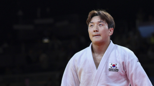 ‘연장 4분 접전’ 유도 이준환, 두 번 좌절 안긴 ‘숙적’에 또 무릎