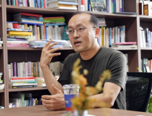 “기업, 생존 아닌 ‘자아실현 공간’ 돼야” [저출생, 기업의 시간④]