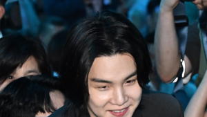 슈가 따라 음주 운전? 도 넘은 챌린지에 갑론을박