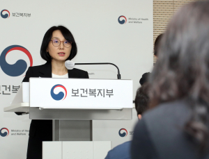 비급여·실손 고삐 쥔다…“도수치료 등 병행진료 제한”