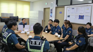최종문 전북경찰청장, 군산경찰서 수송지구대 현장 방문
