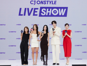 ‘초대형 셀럽’ 앞세운 CJ온스타일, 새 모바일 승부수 띄운다