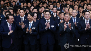 윤 대통령 체코 경제사절단에 삼성·SK·LG 총수 동행