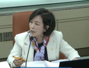 김경 서울시 문체위원장 “120다산콜 AI상담센터 구축 속도 고집 능사 아냐”