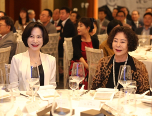 롯데 전직 CEO들이 바라본 신격호…10월 평전 발간