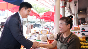 [포토] 고광효 관세청장, 추석 맞이 전통시장·사회복지시설 방문