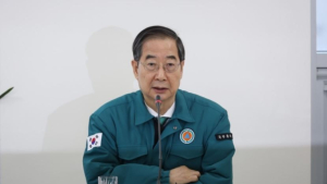 韓총리 “응급의료상황 여건 좋지않아…만전을 기해달라”