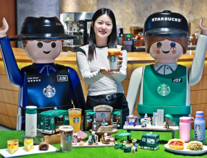 스타벅스, 플레이모빌과 콜라보…‘테이스티 저니’ 프로그램 론칭
