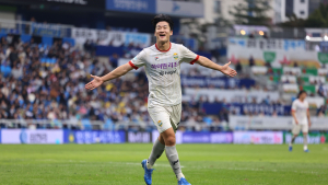 ‘멀티골’ 강원 이상헌, K리그 33라운드 MVP 