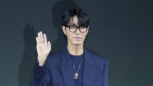 고약하고 위태로운 선조로…‘전,란’ 차승원의 변신