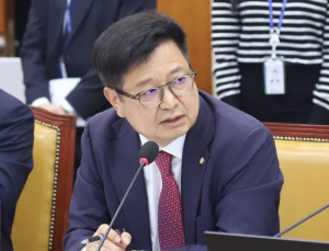“네이버·다음에 ‘신용불량자 대출’ 검색 시 다른 결과…불법 사금융 위험” [2024 국감]