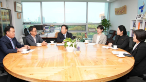 김성수 전북자치도의회 예결위원장, 국회에 ‘지방교부세 집행 촉구’ 건의안 전달