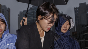 ‘음주운전’ 문다혜, 경찰 출석해 “부끄럽고 죄송하다”