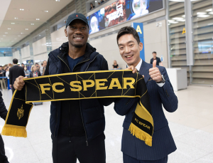 드록바·카카…‘축구의 신’ 집결…넥슨, 게임을 현실로 만들다