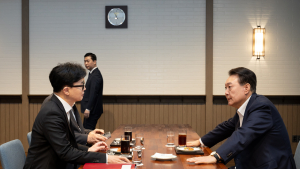 尹‧韓 면담, 성과 ‘의문’…대통령 결단에 쏠리는 눈