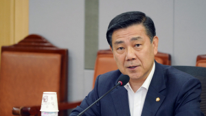 항우울제 처방, 10년간 65% 급증…절반은 60대 이상 고령자 [2024 국감]