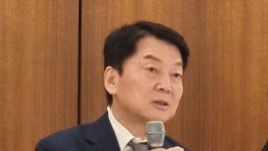 안철수 “의대 2000명 그냥 들이밀어…의료시스템 붕괴 직전까지 간다”