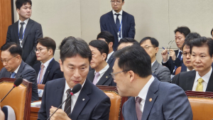 이복현 