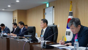 尹대통령, 北 ICBM 발사에 강력 대응…신규 대북독자제재 지정