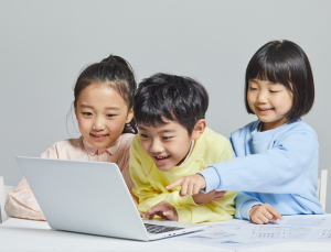 디지털 교과서 구독료 최대 6조원…‘특별교부금’ 등 활용해야