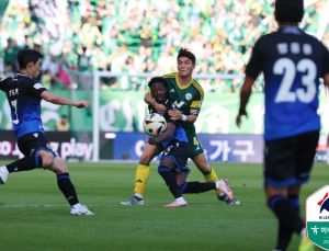 ‘강등권 멸망전’ 11위 전북·12위 인천, 0-0 무…강등 싸움 끝까지