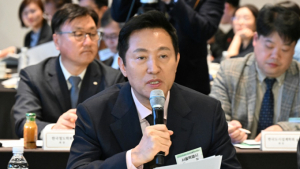 “서울파트너스하우스 ‘공관정치’ 선동...상식적이지 않아”