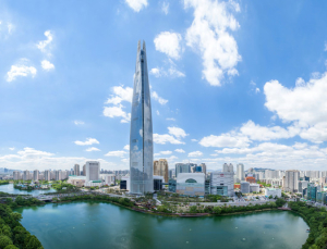 “3세 경영이냐 혁신이냐”…비상체제 돌입한 롯데, 신유열 주목