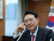 尹대통령, 트럼프 당선인과 통화…“빠른시일 내 만나기로 합의”