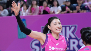 ‘김연경 27득점’ 흥국생명, 정관장 꺾고 1라운드 전승
