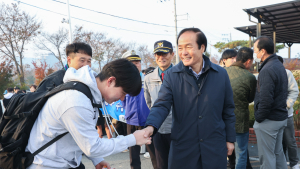 김주수 의성군수, 의성여고 찾아 수험생 응원 격려 외 [의성 브리핑]
