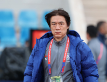 한국, ‘약체’ 팔레스타인과 또 비겨
