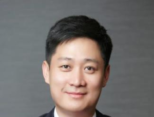 LG유플러스, 신임 CEO에 ‘전략통’ 홍범식 사장 선임