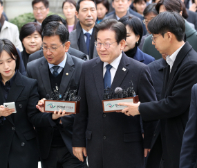 ‘위증 교사 사건’ 이재명, 1심 선고 출석 [쿠키포토]